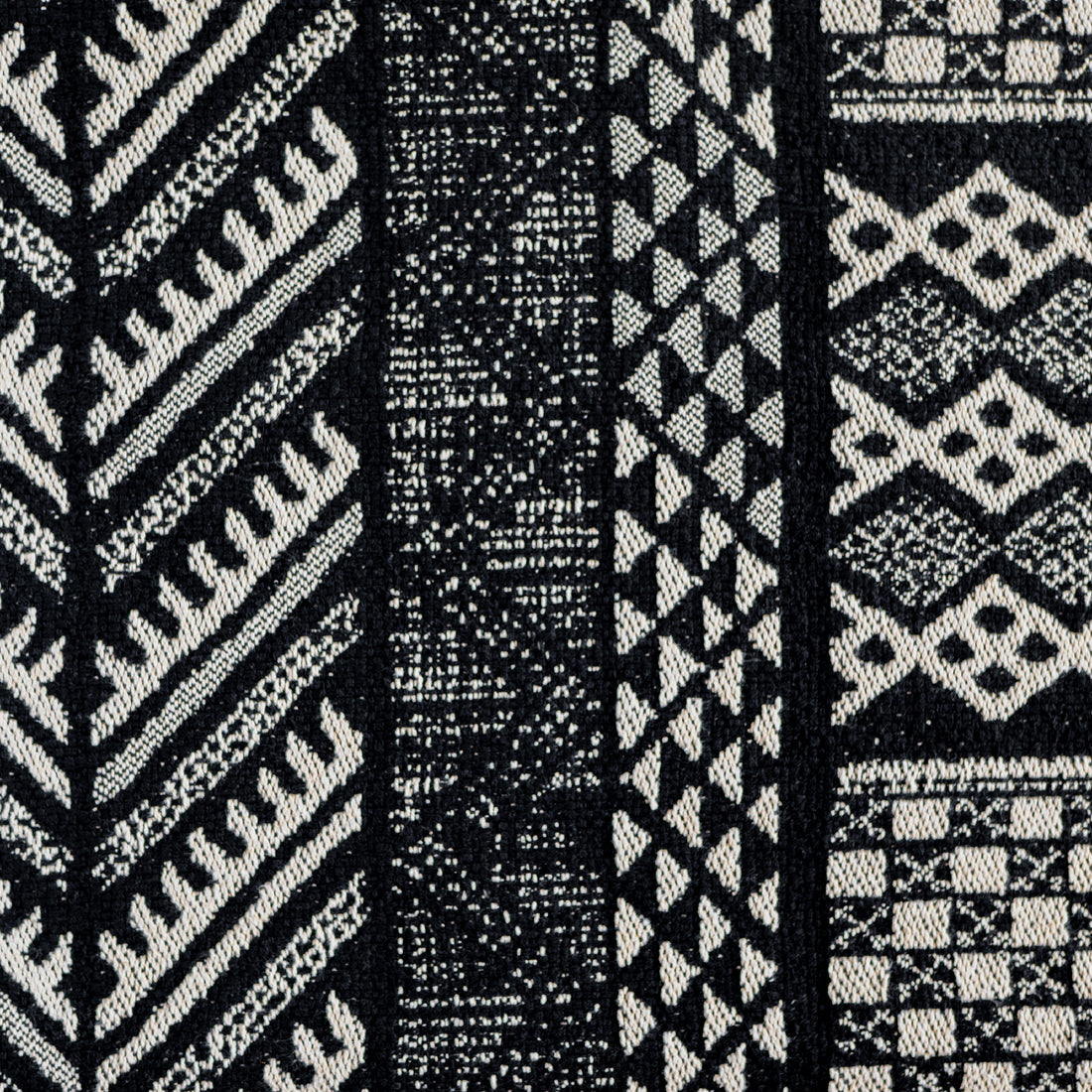 Safari Licorice fabric in black and cream